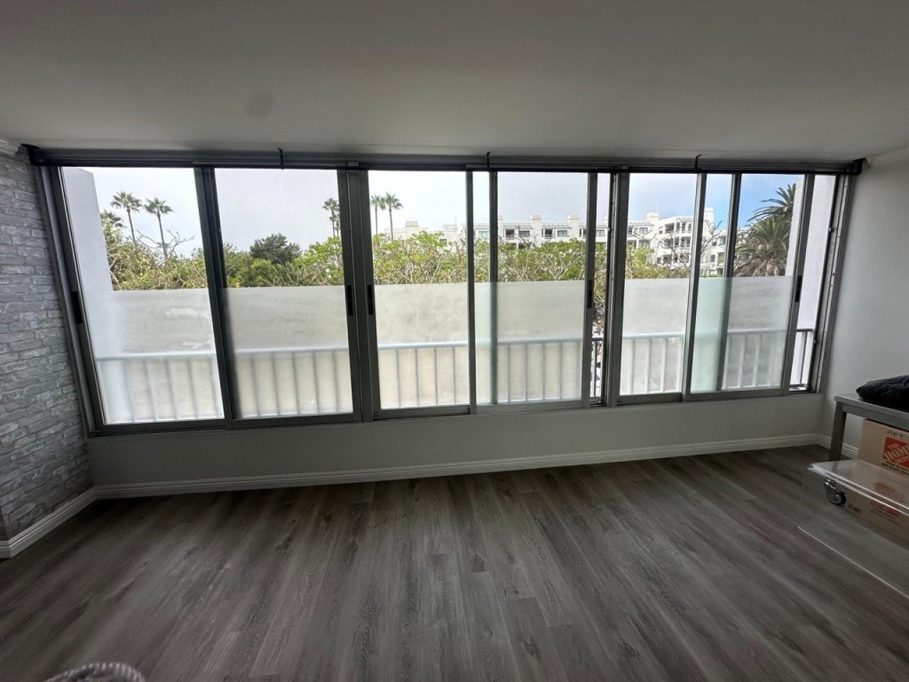 Apartment window privacy film installation completed in Venice
